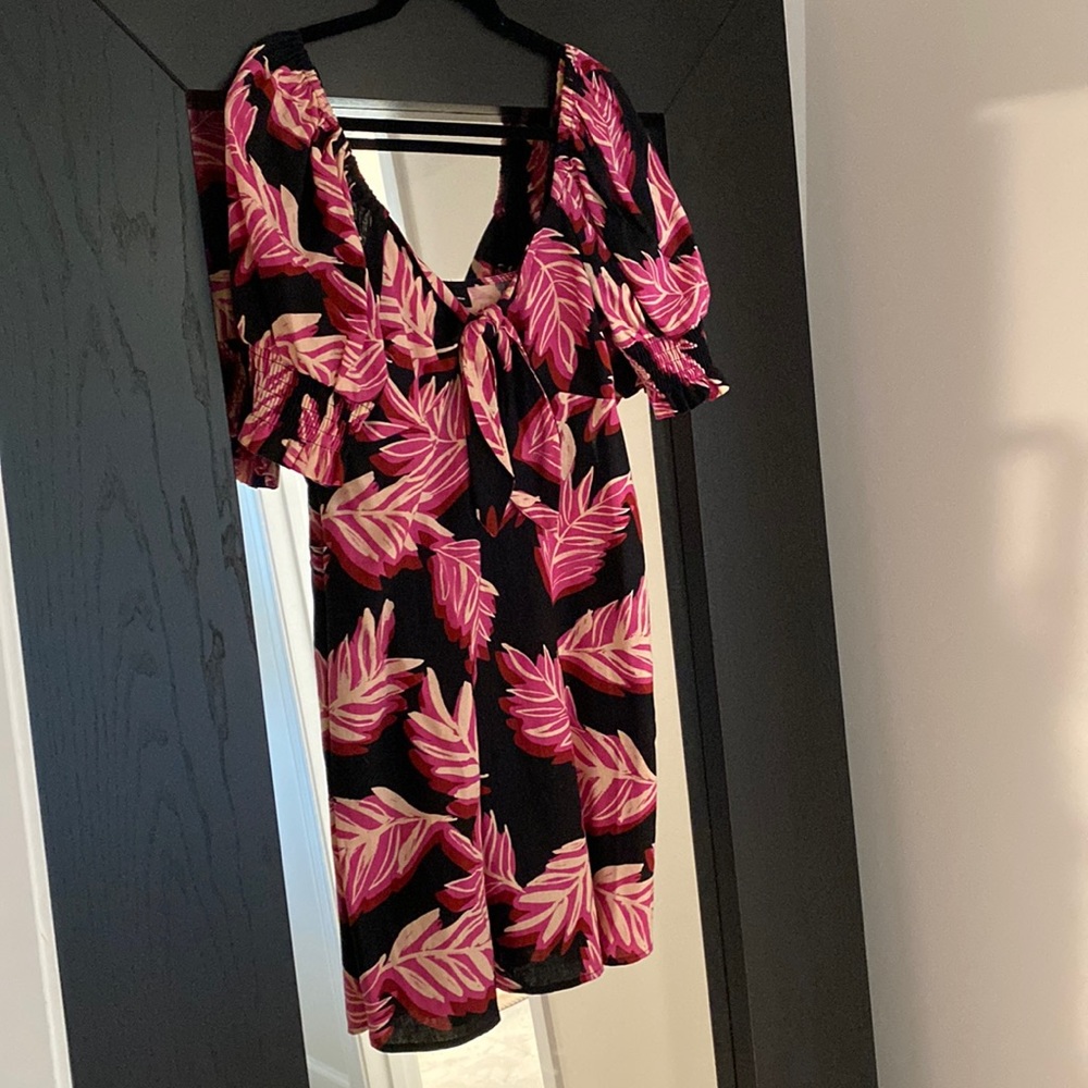 Black patterned linen blend dress!